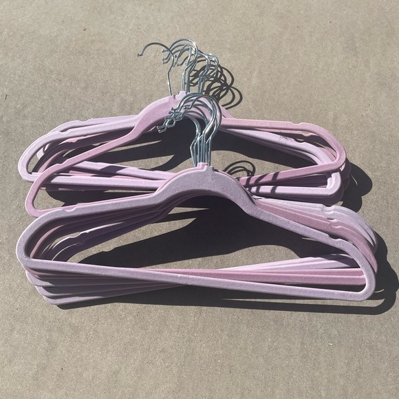 Velvet Covered Hangers, 18 Light Pink - Picture 1 of 3